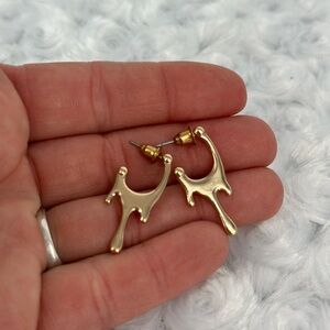 Gold “Dripping” Pierced Earrings